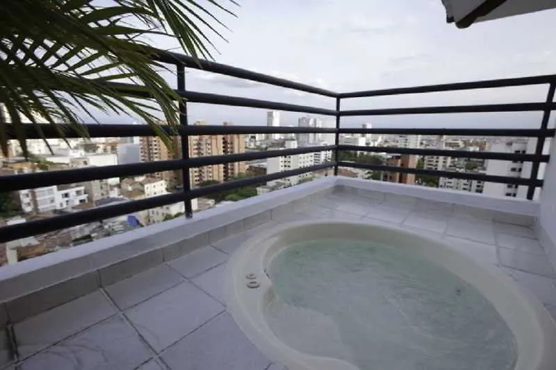 Travelers Apartamentos Y Suites Cali Castellon